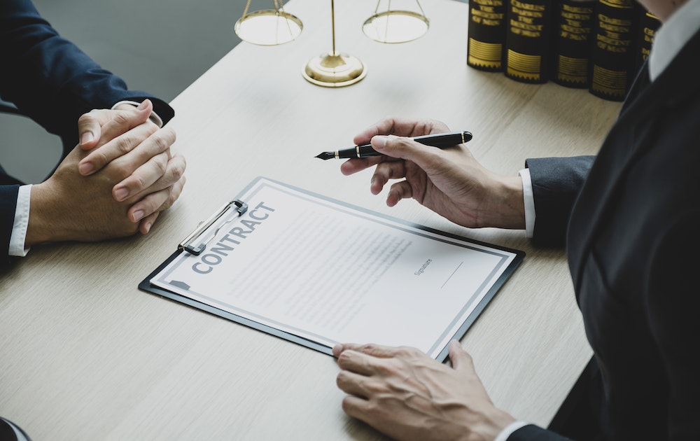 Aspects juridiques de la reprise d'entreprise : conseils d'un avocat