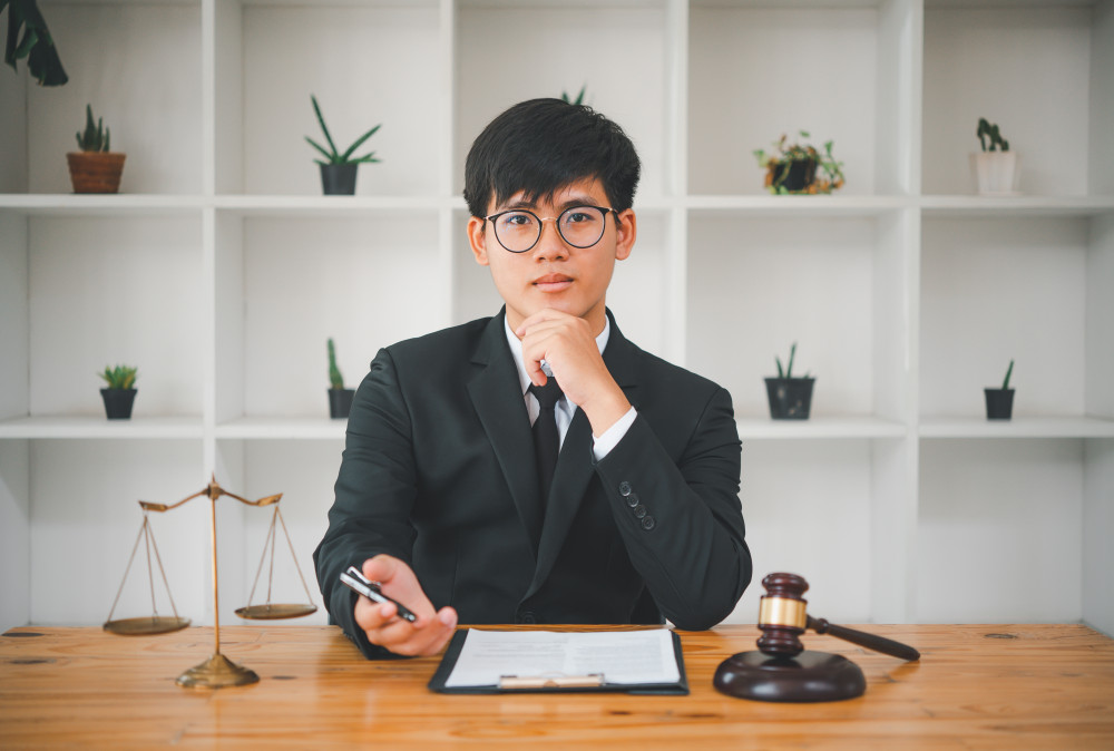 Attaquer son employeur aux Prud'hommes : Mode d'emploi et conseils d'expert