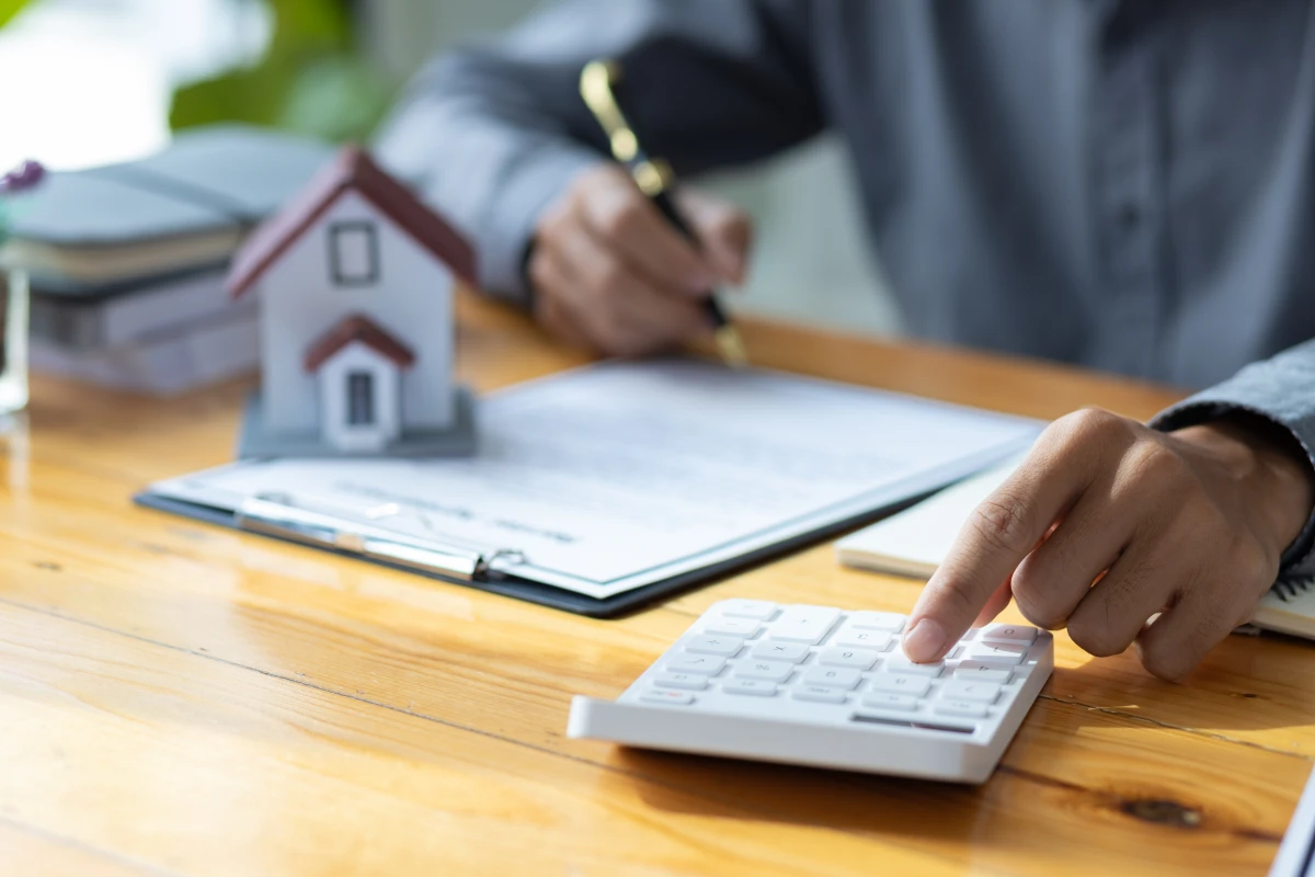 Contester une évaluation fiscale excessive : Guide pratique du contribuable